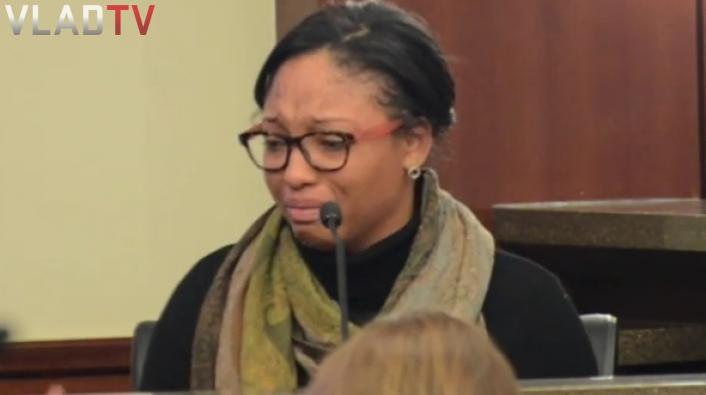 Da Brat Bottle Victim Breaks Down in Tears During Testimony