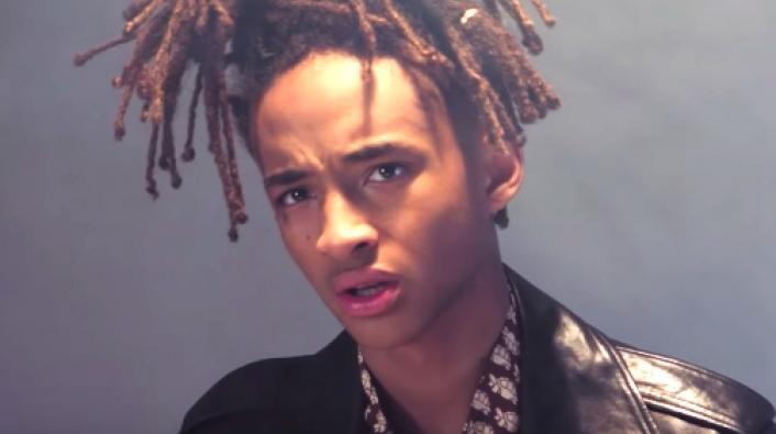 Jaden Smith Gets Mind-blown While Reading Facts About The Universe